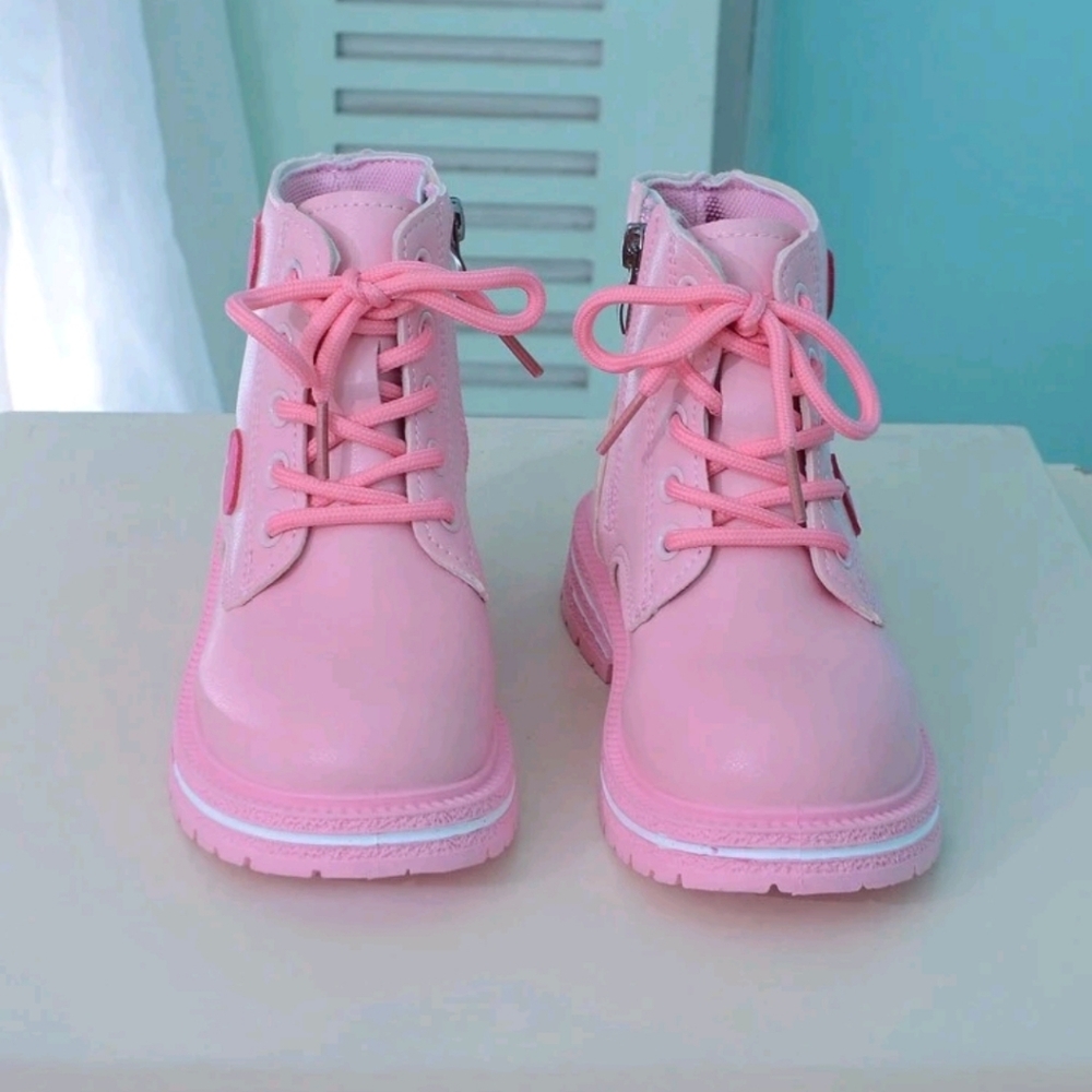 Girls boots - Picture 2 of 9